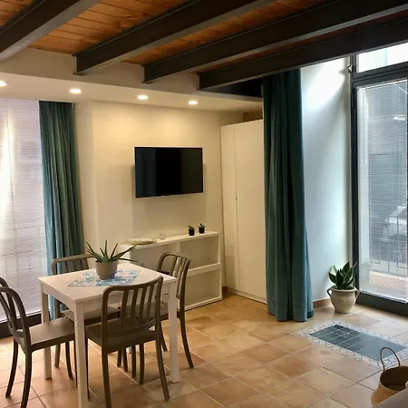A Casa Di Ross